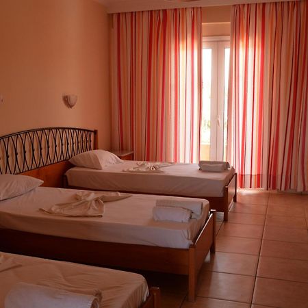 Kavos Plaza Hotel Экстерьер фото