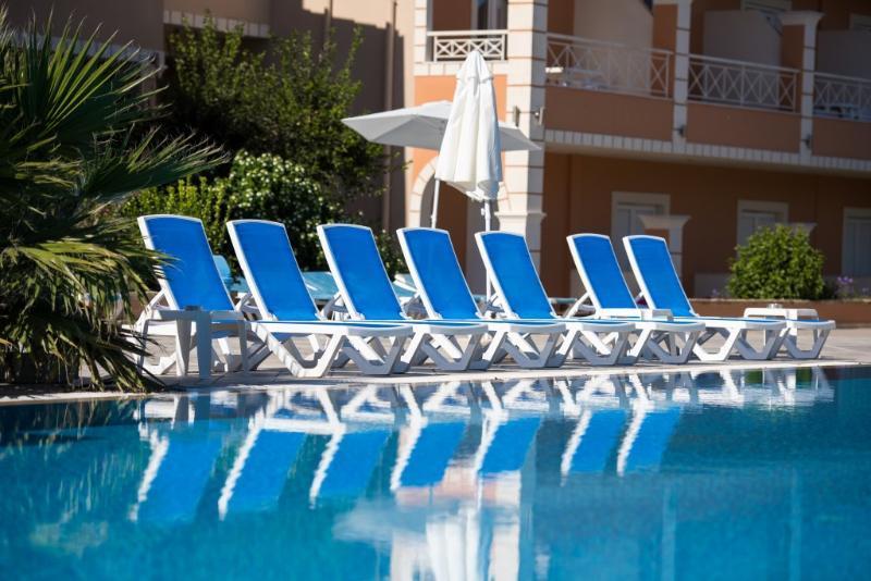 Kavos Plaza Hotel Экстерьер фото
