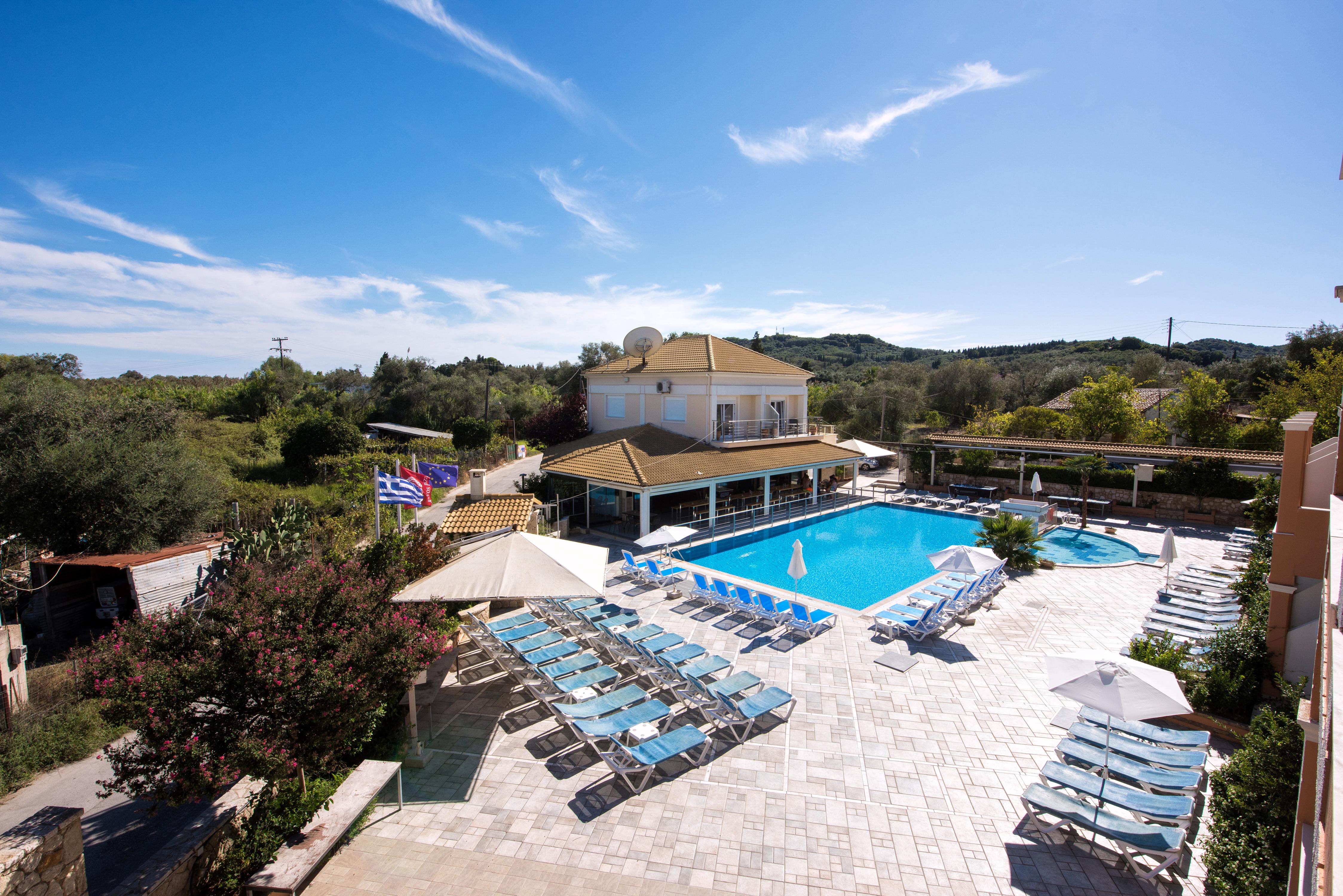 Kavos Plaza Hotel Экстерьер фото