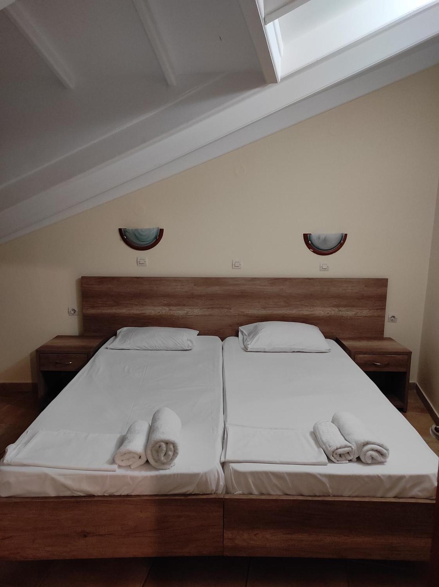 Kavos Plaza Hotel Экстерьер фото