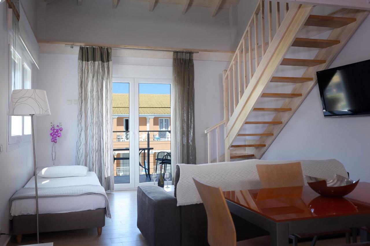 Kavos Plaza Hotel Экстерьер фото